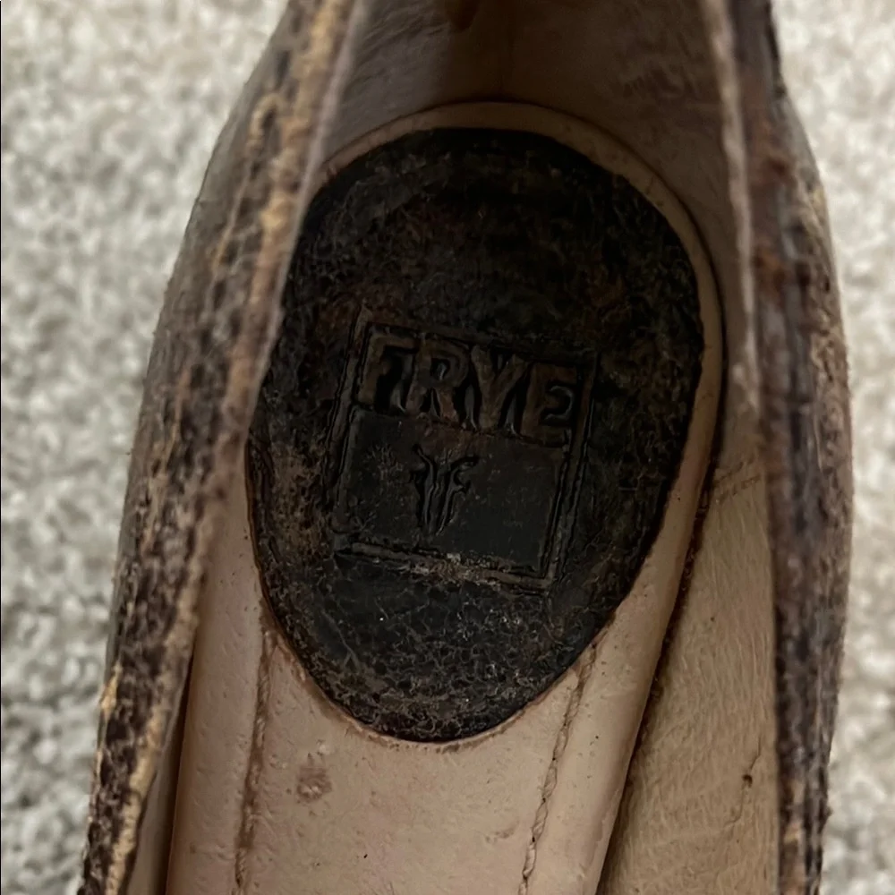 Frye Regina Studded Pump - Picture 5 of 6